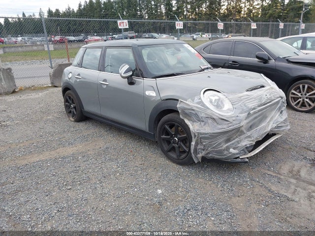 2016 MINI HARDTOP COOPER S