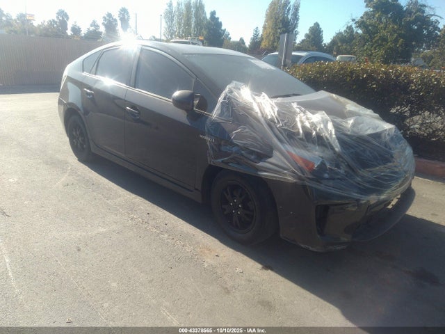 2013 TOYOTA PRIUS TWO