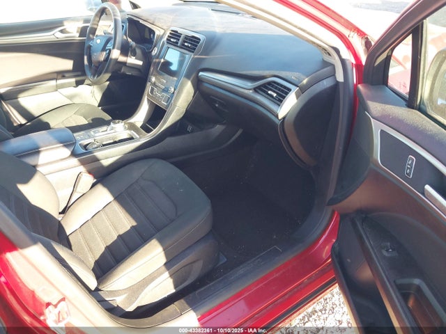 FORD FUSION SE - 5