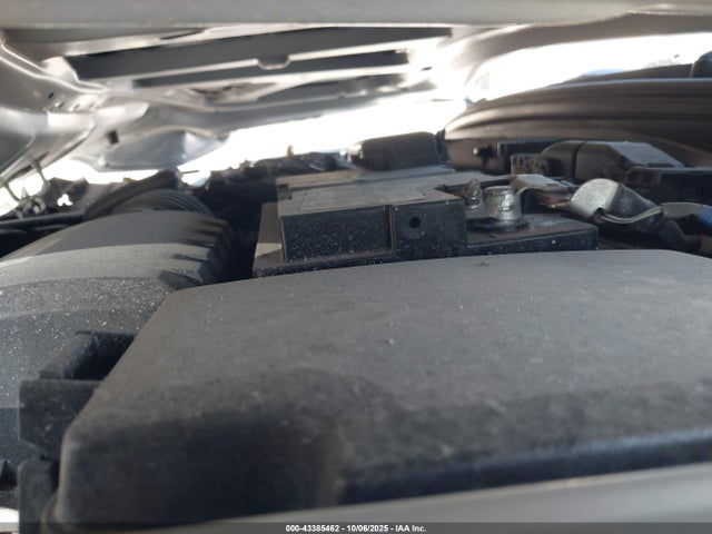 HYUNDAI ELANTRA SE - 10