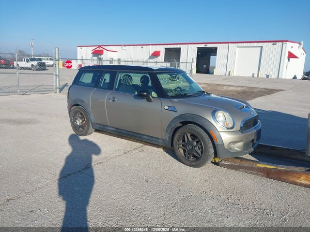 2009 MINI COOPER 