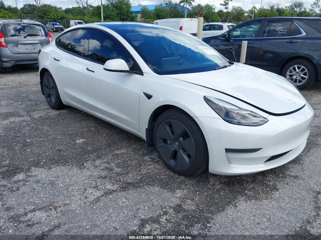 2022 TESLA MODEL 3 REAR-WHEEL DRIVE