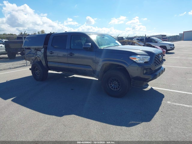 2022 TOYOTA TACOMA SR V6