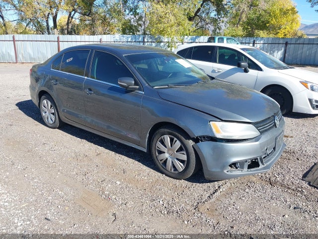 2013 VOLKSWAGEN JETTA 2.5L SE