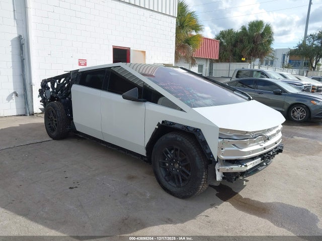 2025 TESLA CYBERTRUCK ALL-WHEEL DRIVE