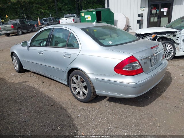 MERCEDES-BENZ E-CLASS - 3
