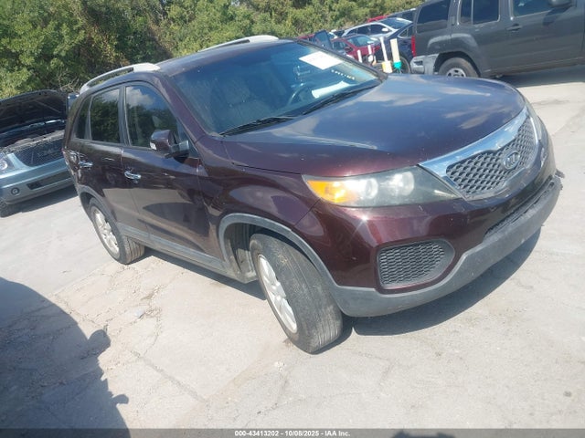 2013 KIA SORENTO LX V6