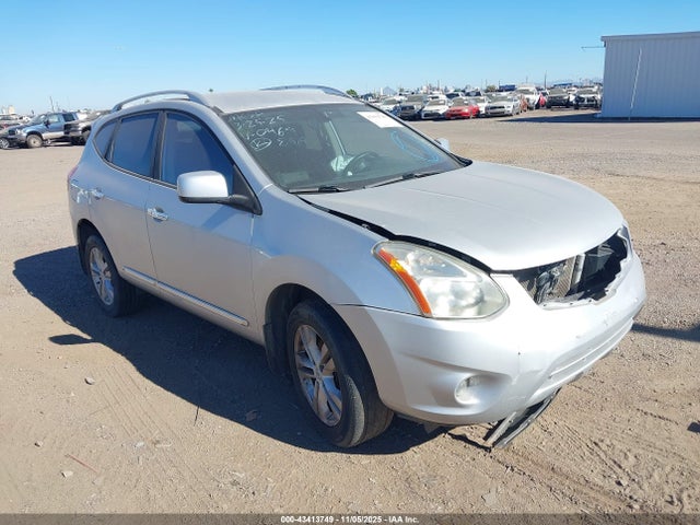 2013 NISSAN ROGUE SV