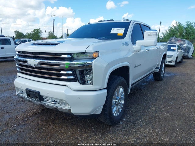 2022 CHEVROLET SILVERADO 2500HD 4WD STANDARD BED HIGH COUNTRY 2