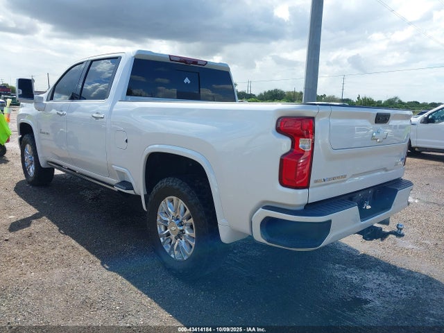 2022 CHEVROLET SILVERADO 2500HD 4WD STANDARD BED HIGH COUNTRY 3