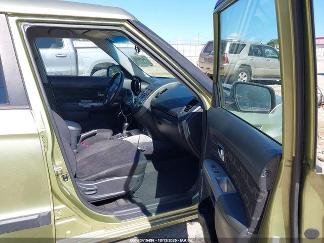 2012 KIA SOUL + 照片 5