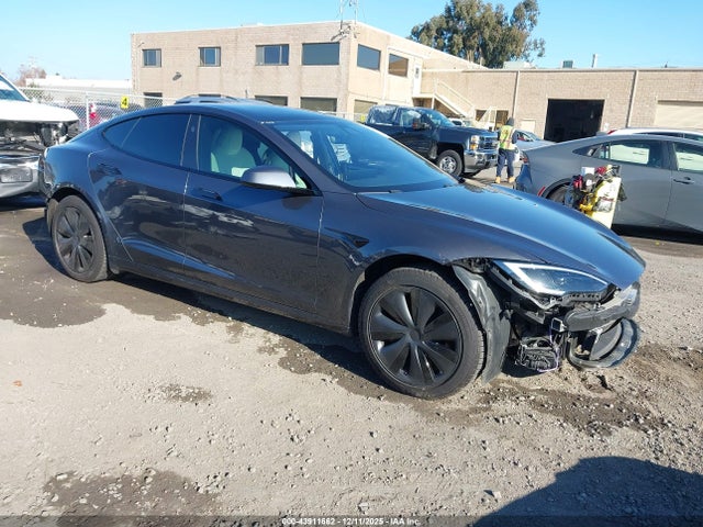 2022 TESLA MODEL S DUAL MOTOR ALL-WHEEL DRIVE
