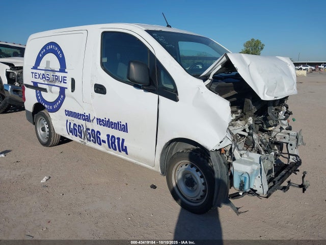 2019 NISSAN NV S
