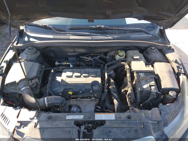 CHEVROLET CRUZE 1LT AUTO - 10