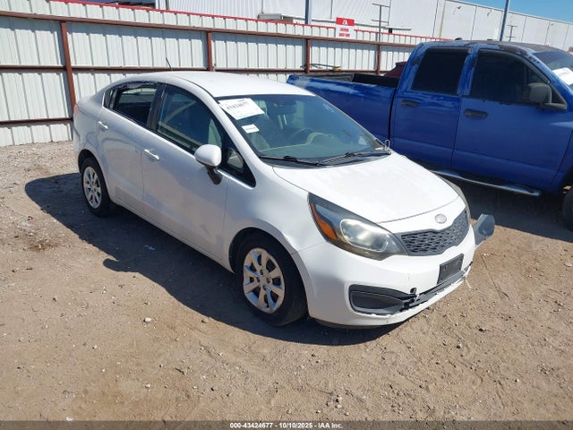 2014 KIA RIO LX