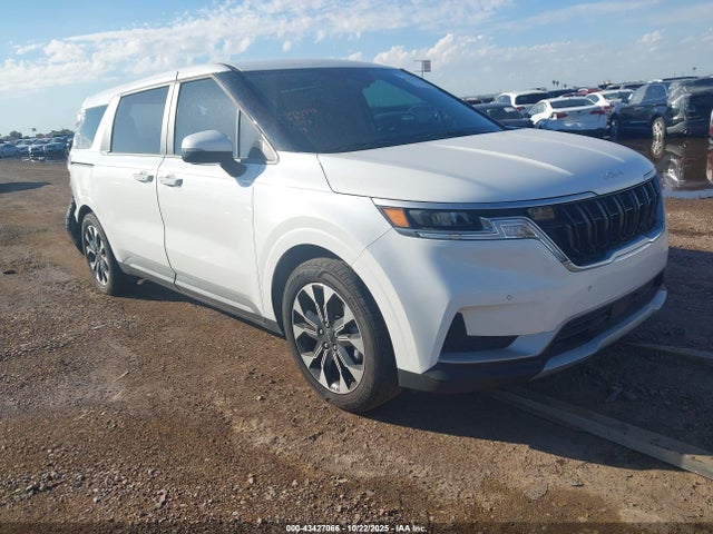 2024 KIA CARNIVAL MPV EX