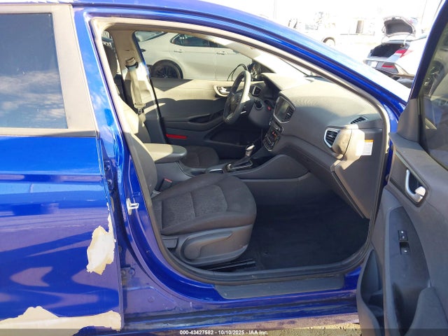 HYUNDAI IONIQ HYBRID BLUE - 5