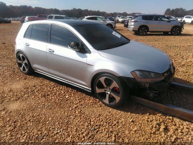 2016 VOLKSWAGEN GOLF SE 4-DOOR