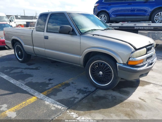 CHEVROLET S-10 LS - 1