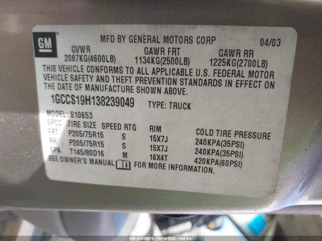 CHEVROLET S-10 LS - 9