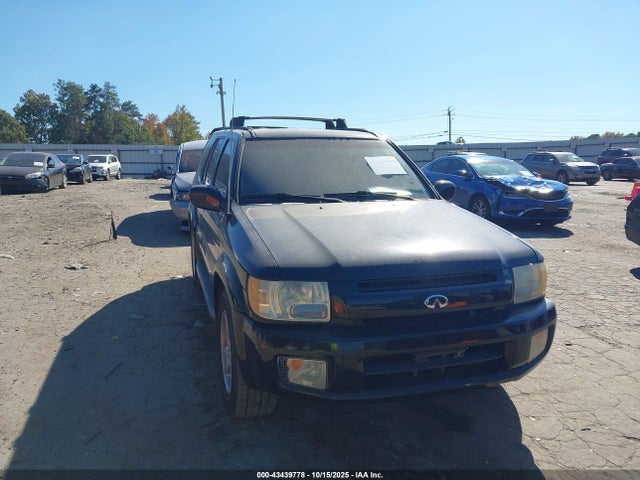 2002 INFINITI QX4 LUXURY