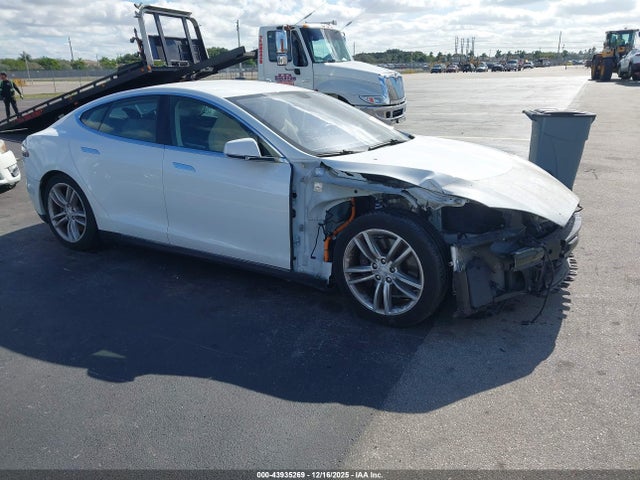 2013 TESLA MODEL S 