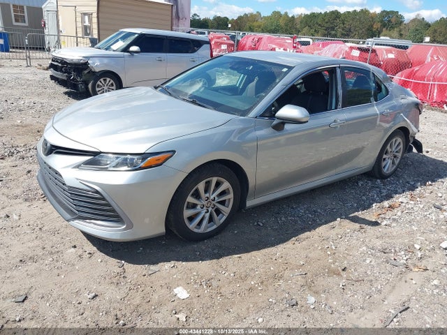 صورة 2 لـ 2021 Toyota CAMRY LE