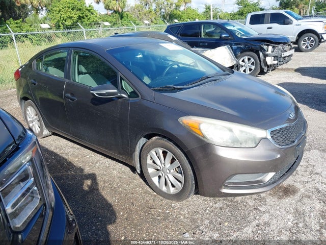 2014 KIA FORTE LX