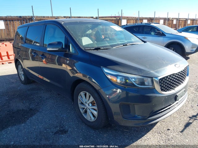 2017 KIA SEDONA LX