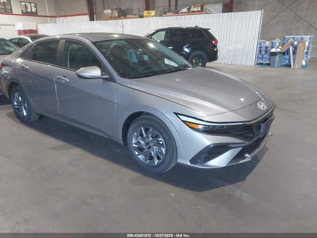 2026 HYUNDAI ELANTRA BLUE