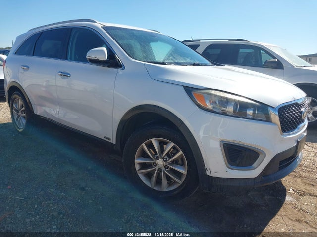 2016 KIA SORENTO 2.4L LX