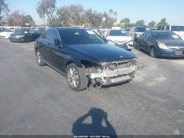 2015 MERCEDES-BENZ C 300 