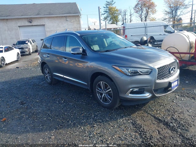 2019 INFINITI QX60 LUXE
