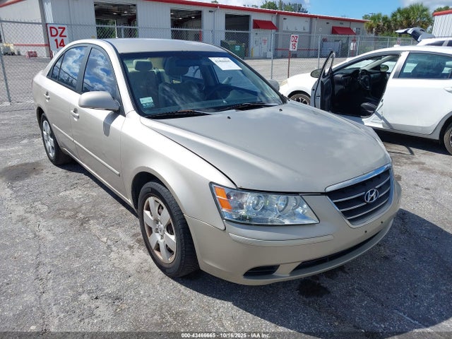 2010 HYUNDAI SONATA GLS