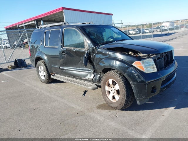 2006 NISSAN PATHFINDE SE