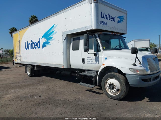2016 INTERNATIONAL 4000 4300