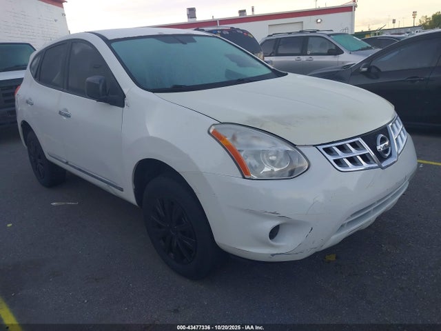 2013 NISSAN ROGUE S