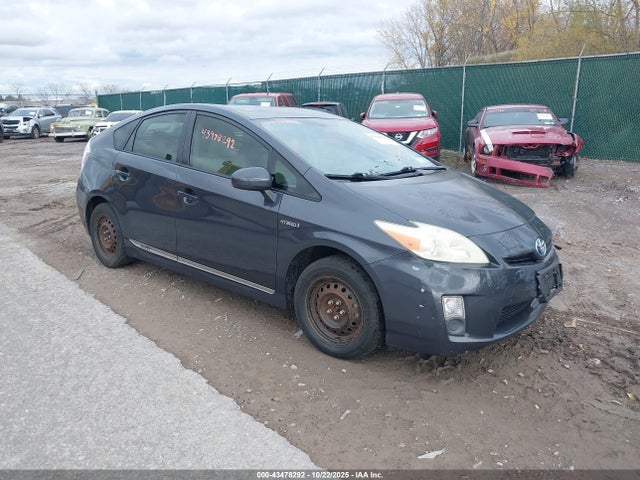 2013 TOYOTA PRIUS TWO