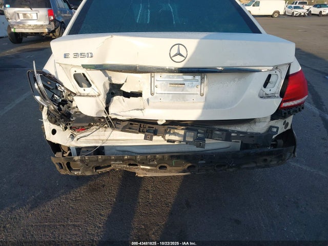 MERCEDES-BENZ E-CLASS - 6