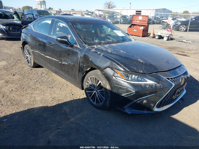 2022 LEXUS ES 