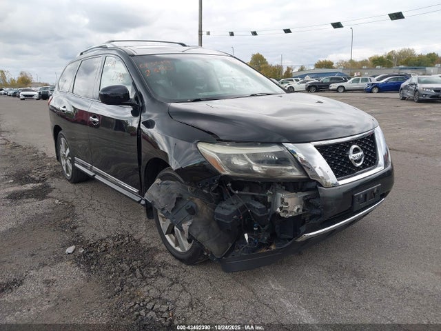 2016 NISSAN PATHFINDER PLATINUM