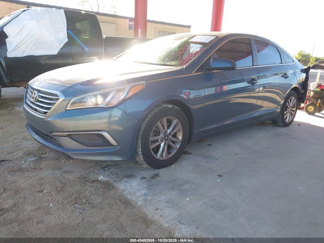 HYUNDAI SONATA SE - 2