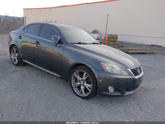 2009 LEXUS IS 