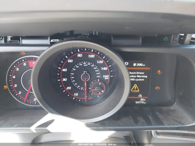 HYUNDAI ELANTRA SE - 7