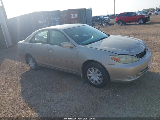 2003 TOYOTA CAMRY LE