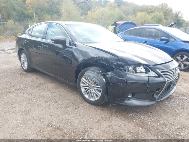 2015 LEXUS ES 