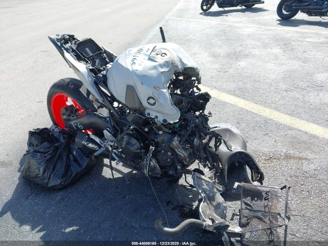 2019 YAMAHA MT09 