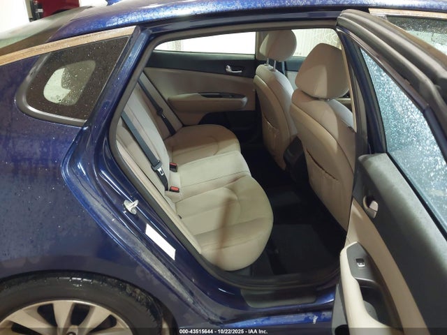 صورة 8 لـ 2017 KIA OPTIMA LX