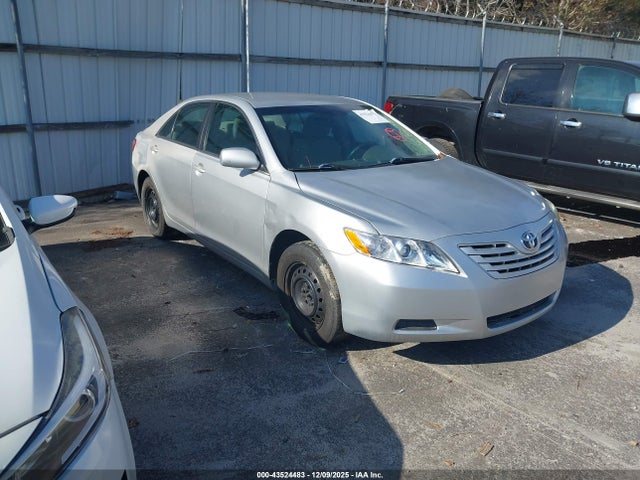 2009 TOYOTA CAMRY LE