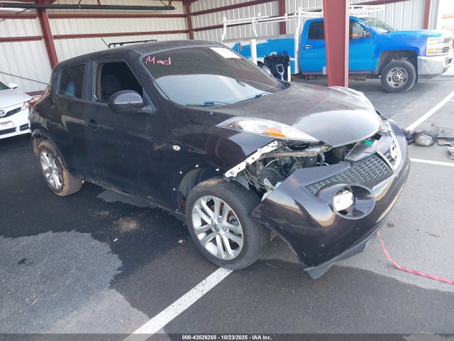 2014 NISSAN JUKE S